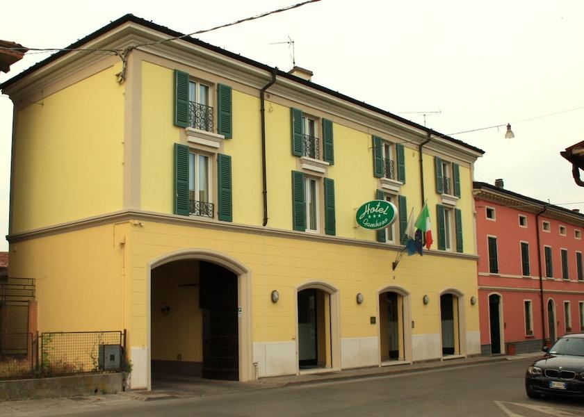 Lombardy Gambara Exterior Detail
