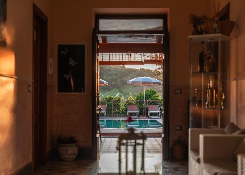 Campania Roccadaspide Entrance