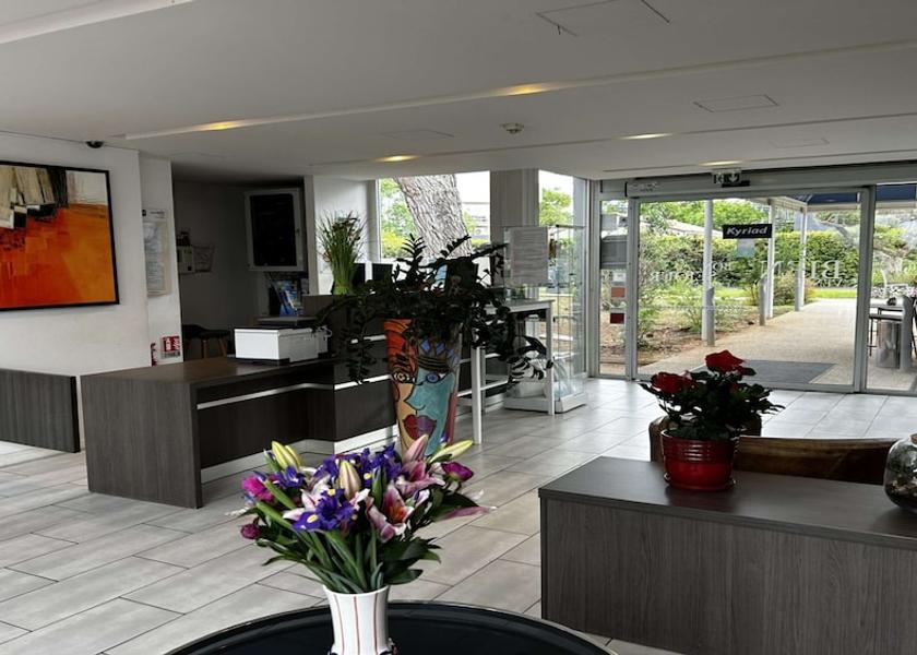 Occitanie Mauguio Reception