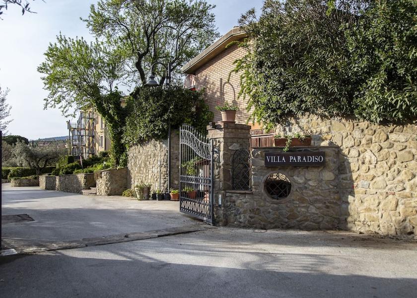 Umbria Passignano sul Trasimeno Facade