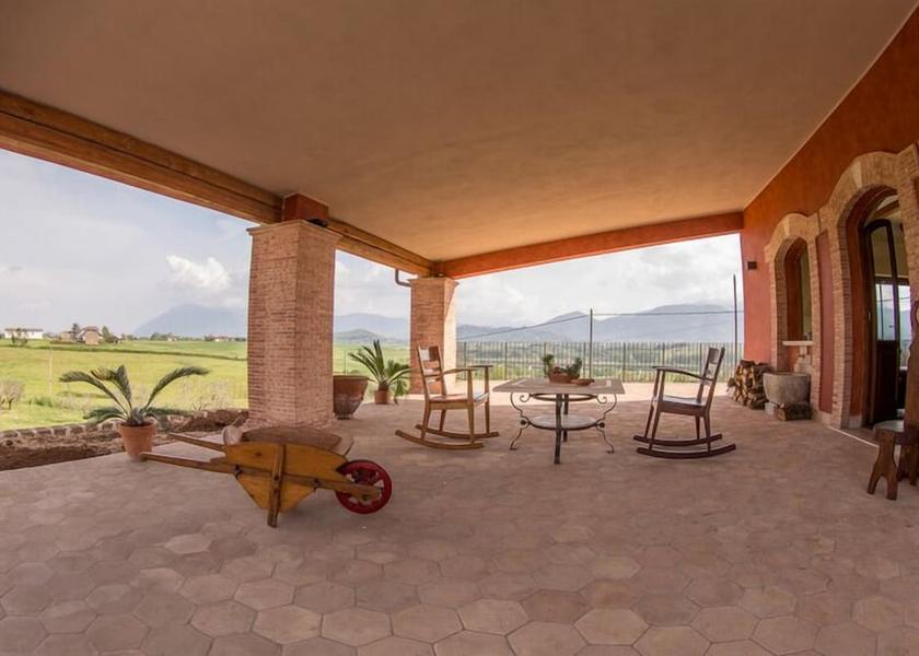 Lazio Segni Porch
