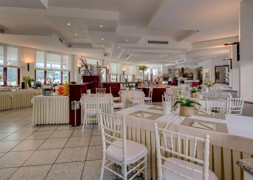 Lombardy Garlate Restaurant