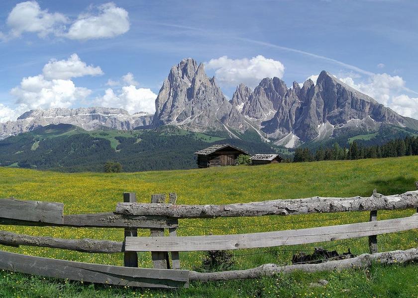 Trentino-Alto Adige Santa Cristina Val Gardena Mountain view