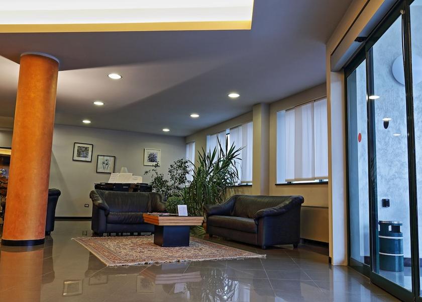 Piedmont Fossano Lobby