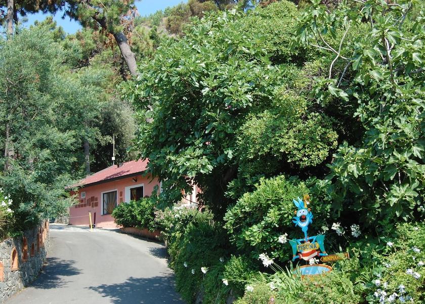 Liguria Bonassola Garden