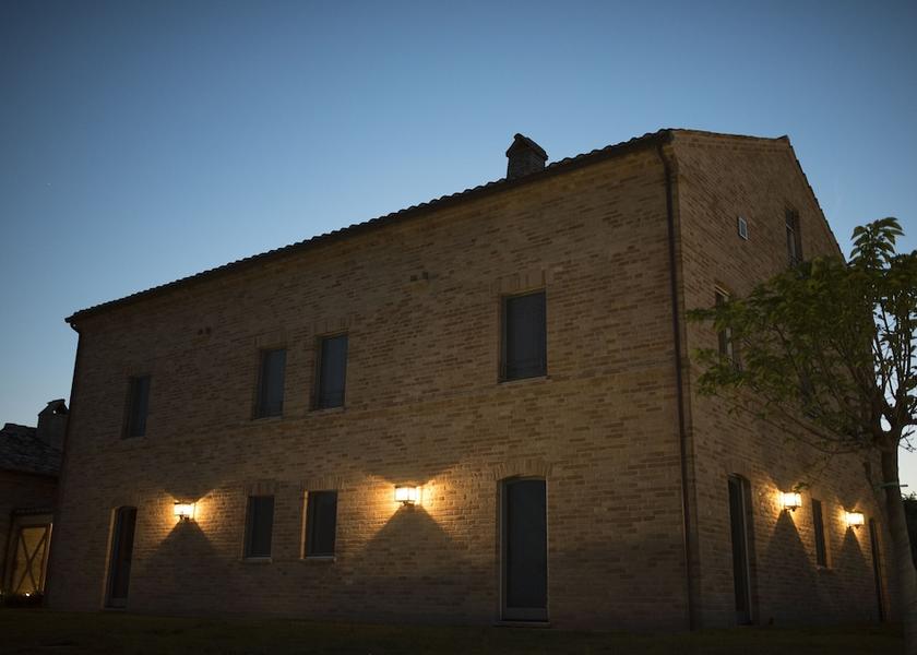 Marche Montegiorgio Facade