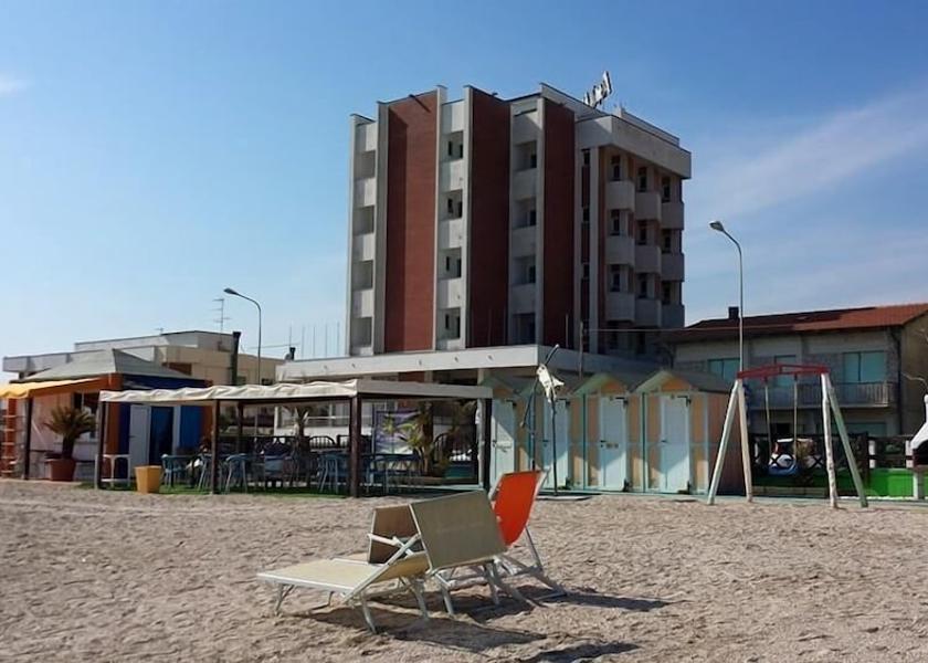 Marche Mondolfo Beach