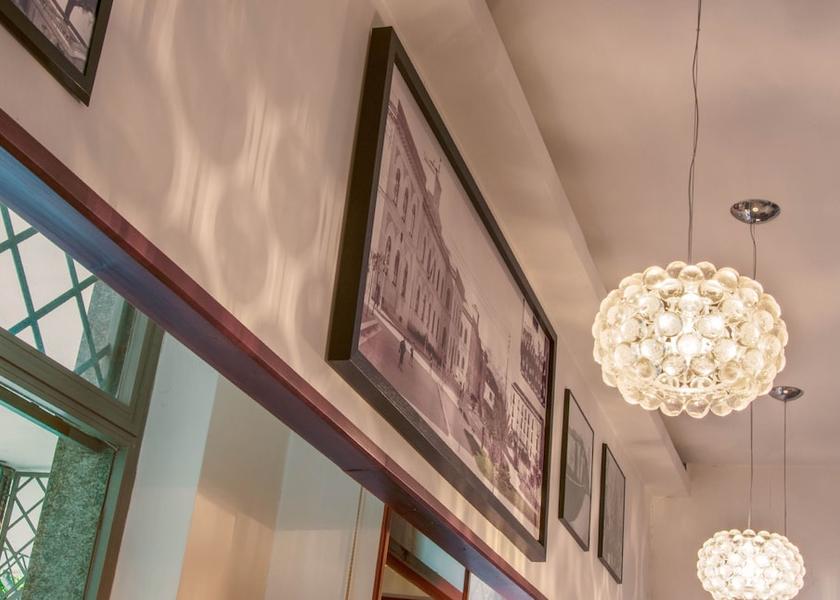 Campania Eboli Lobby sitting area