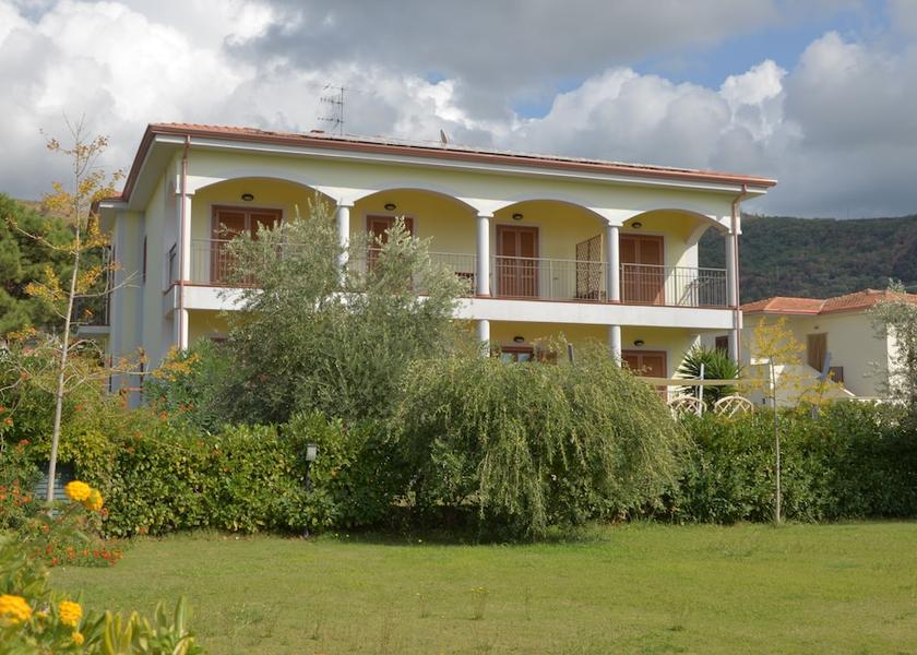 Calabria Sangineto Property Grounds