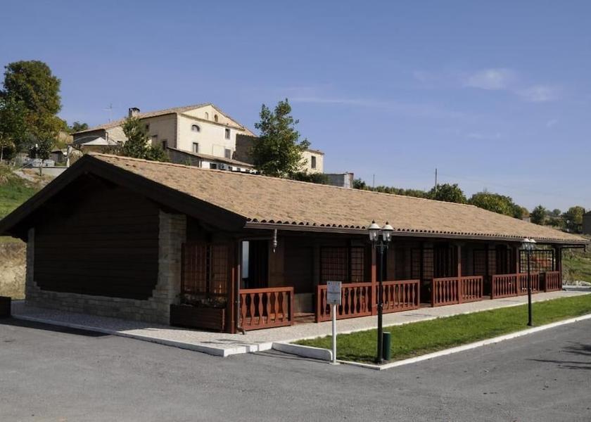 Molise Macchiagodena Exterior Detail