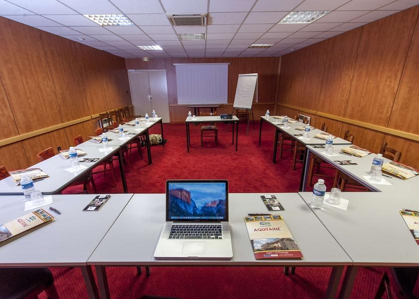 Nouvelle-Aquitaine Le Passage Meeting Room
