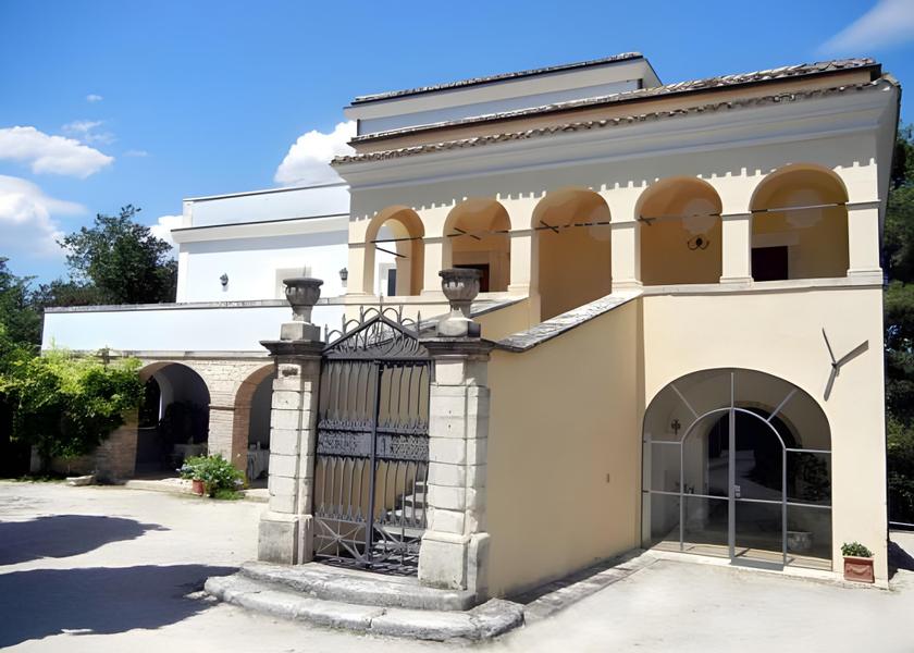 Abruzzo Manoppello Hotel Exterior