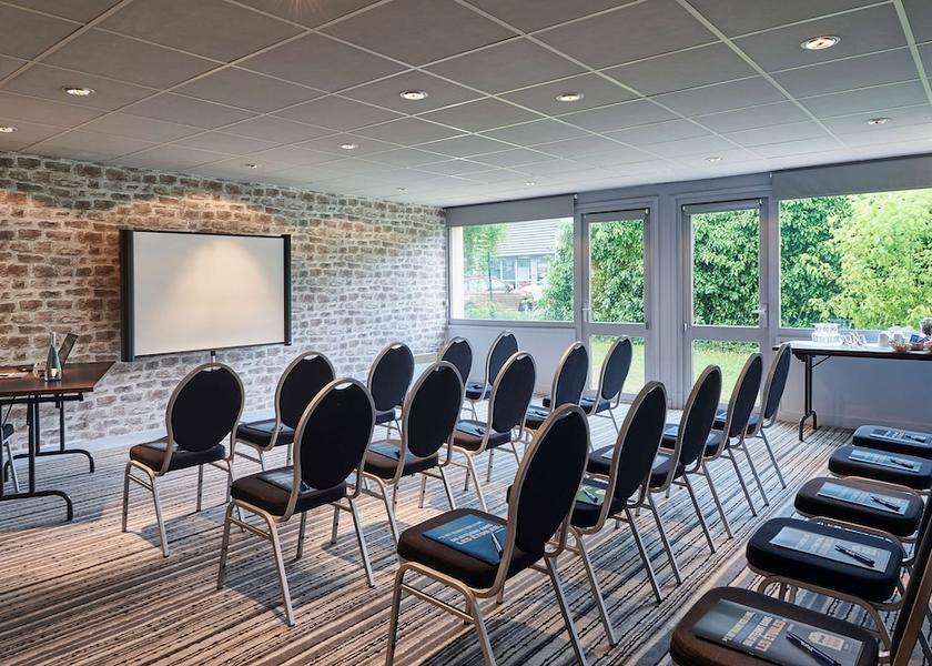 Hauts-de-France Mons-en-baroeul Meeting Room