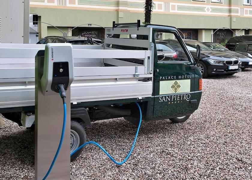 Veneto Bardolino Parking