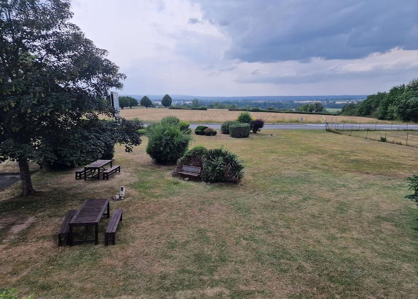 Auvergne-Rhone-Alpes Saint-Victor Exterior Detail