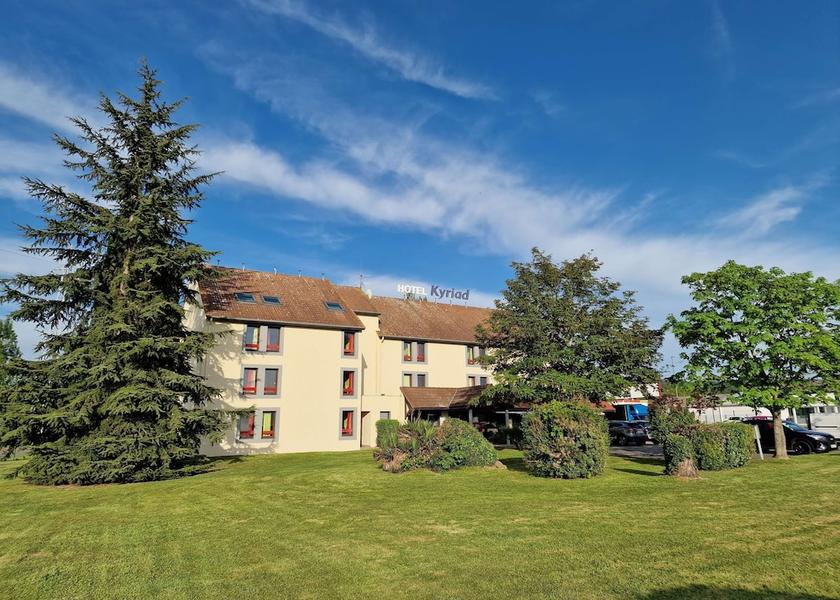 Auvergne-Rhone-Alpes Saint-Victor Exterior Detail