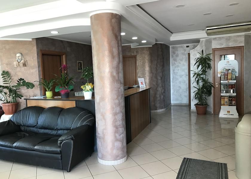 Calabria Tarsia Interior Entrance