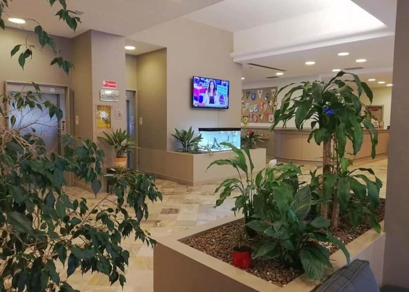Marche Falconara Marittima Lobby