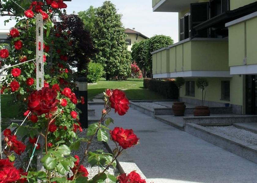 Piedmont Veruno Exterior Detail