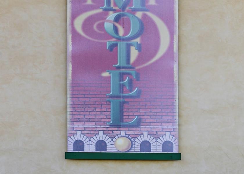 Lombardy Cava Manara Exterior Detail