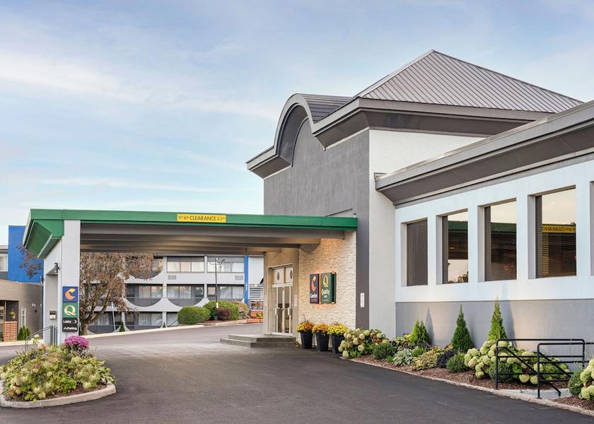 Ontario Kingston Exterior Detail