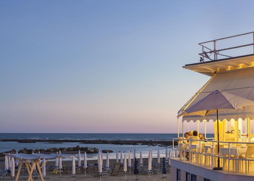 Lazio Anzio Outdoor Dining