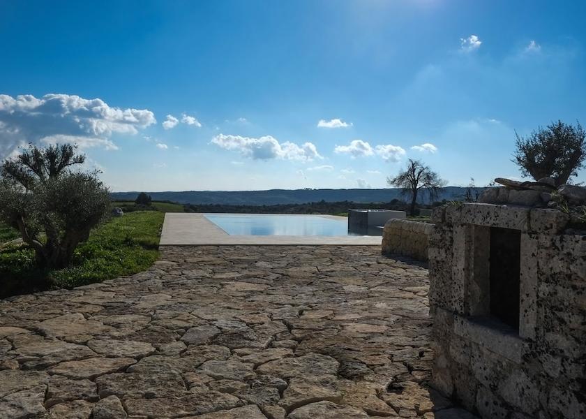 Sicily Palazzolo Acreide Property grounds