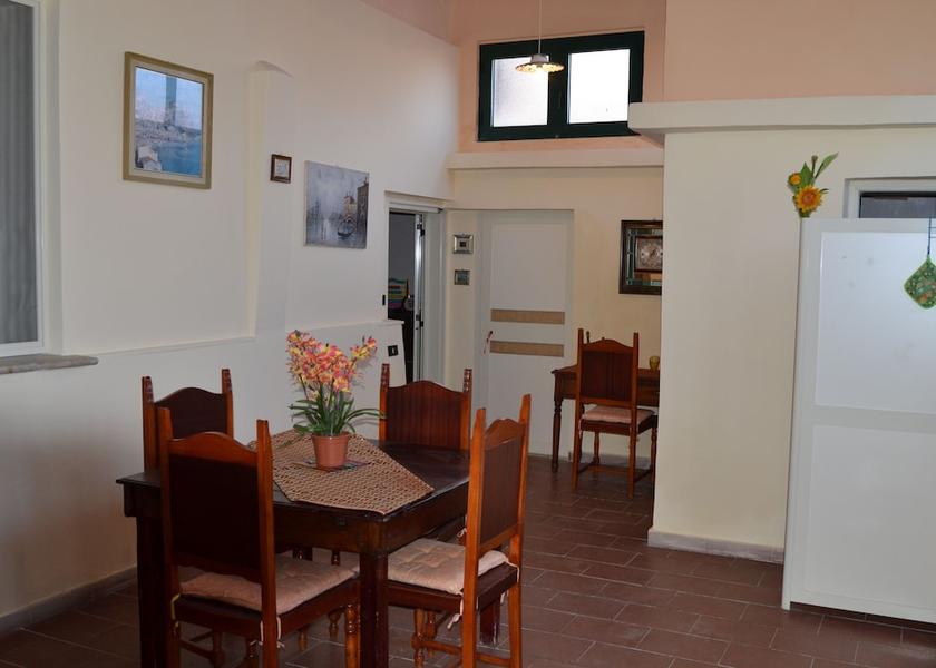 Calabria Scilla In-Room Dining