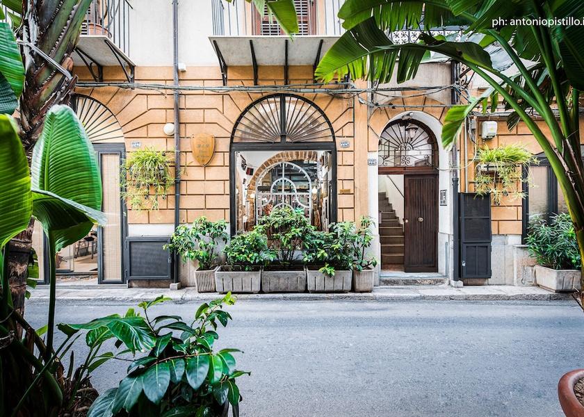 Sicily Palermo Facade