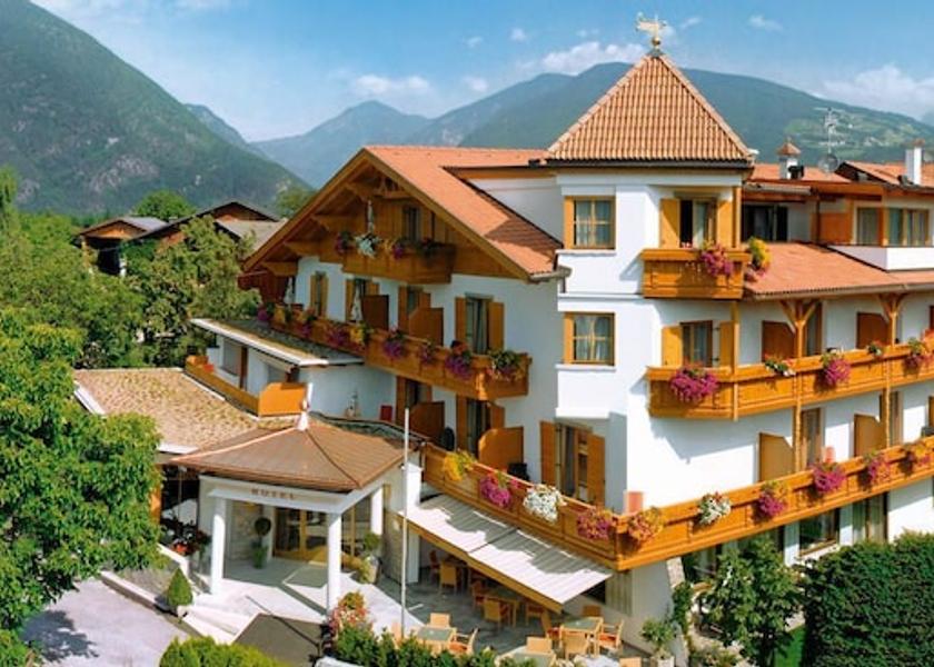 Trentino-Alto Adige Naz Sciaves Exterior