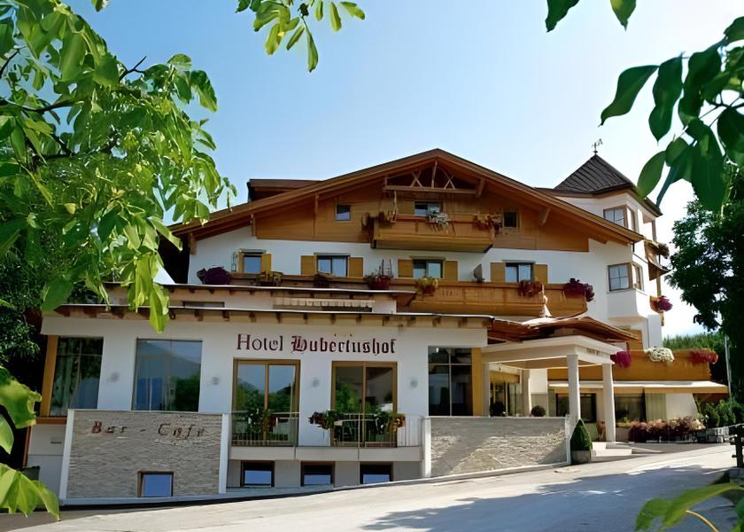 Trentino-Alto Adige Naz Sciaves Hotel Exterior
