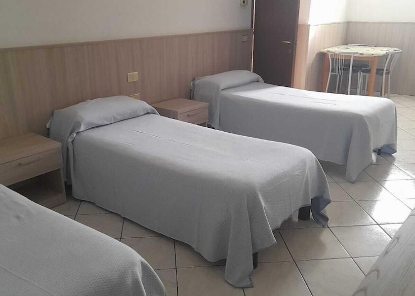 Lombardy Mariano Comense Room