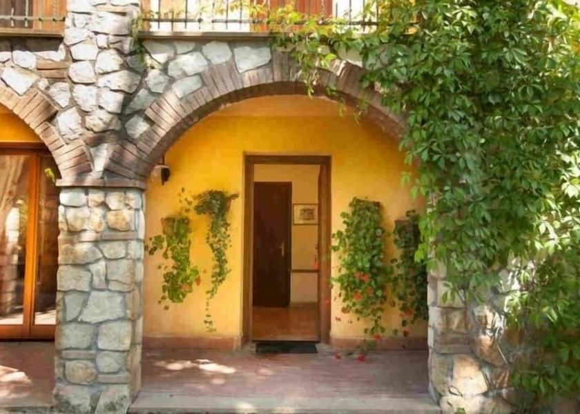 Lazio Orte Entrance