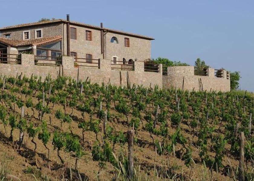 Tuscany Manciano Property grounds