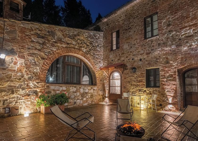 Tuscany Trequanda Terrace