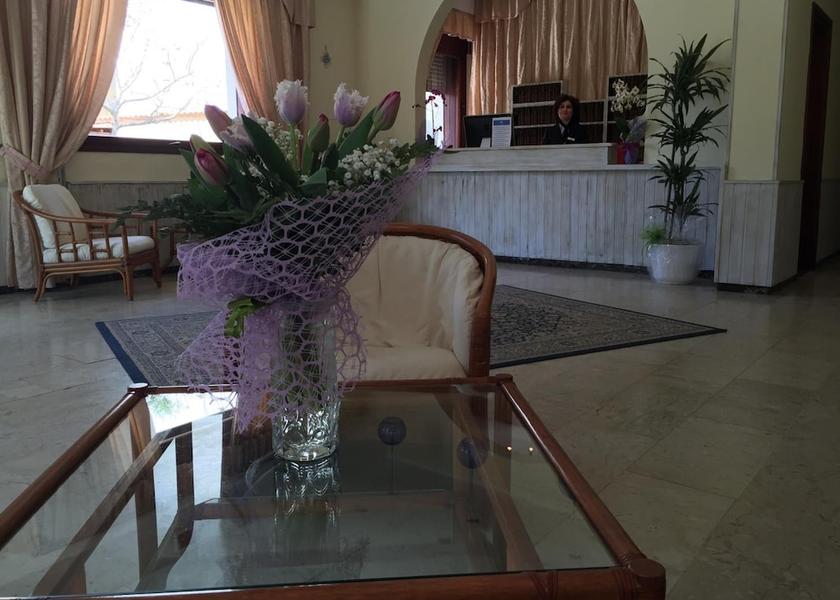 Sardinia Alghero Lobby