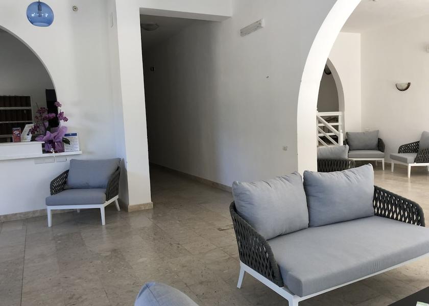 Sardinia Alghero Lobby