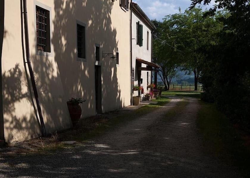 Tuscany Borgo San Lorenzo Exterior Detail