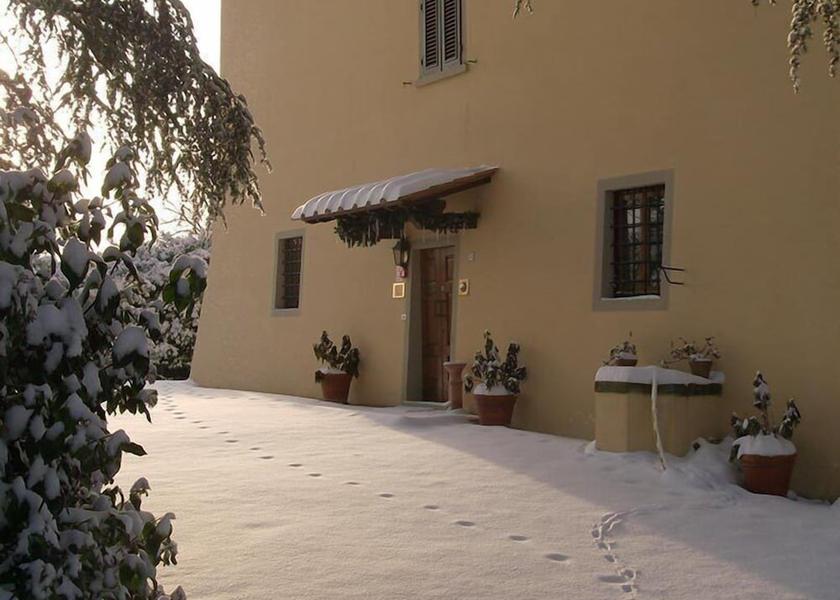 Tuscany Borgo San Lorenzo Exterior Detail