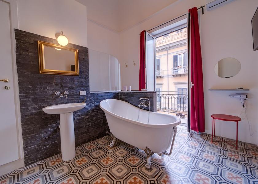 Sicily Palermo Bathroom