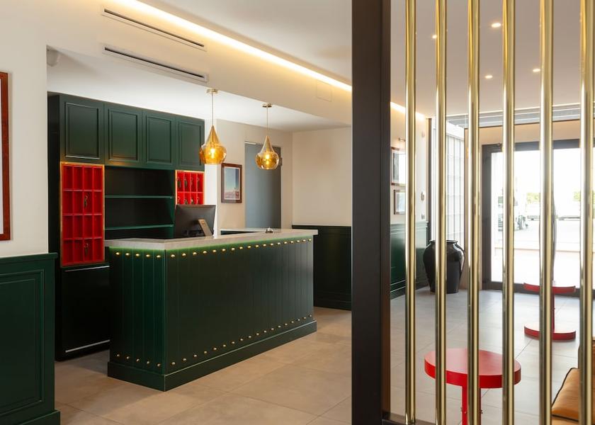 Puglia Galatone Reception