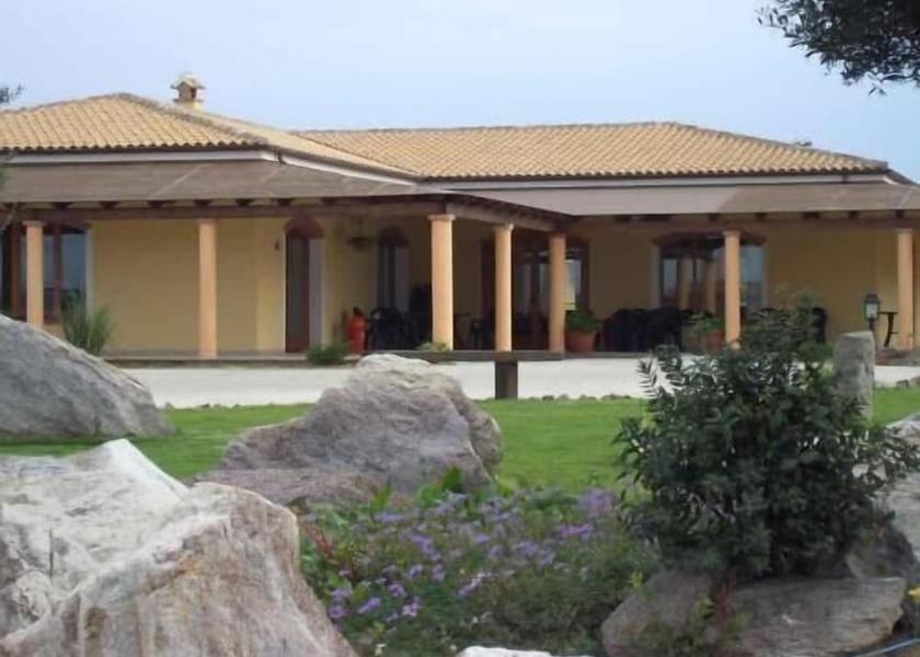 Sardinia San Giovanni Suergiu Exterior