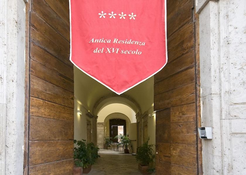 Marche Ascoli Piceno Property entrance