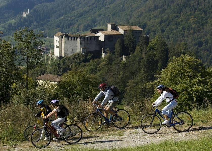 Trentino-Alto Adige Comano Terme Bicycling