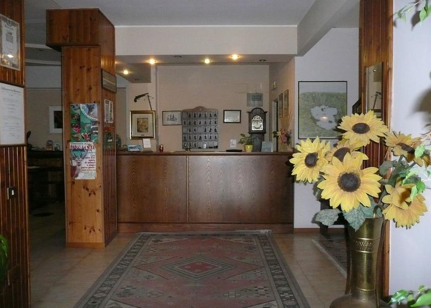 Umbria Passignano sul Trasimeno Reception