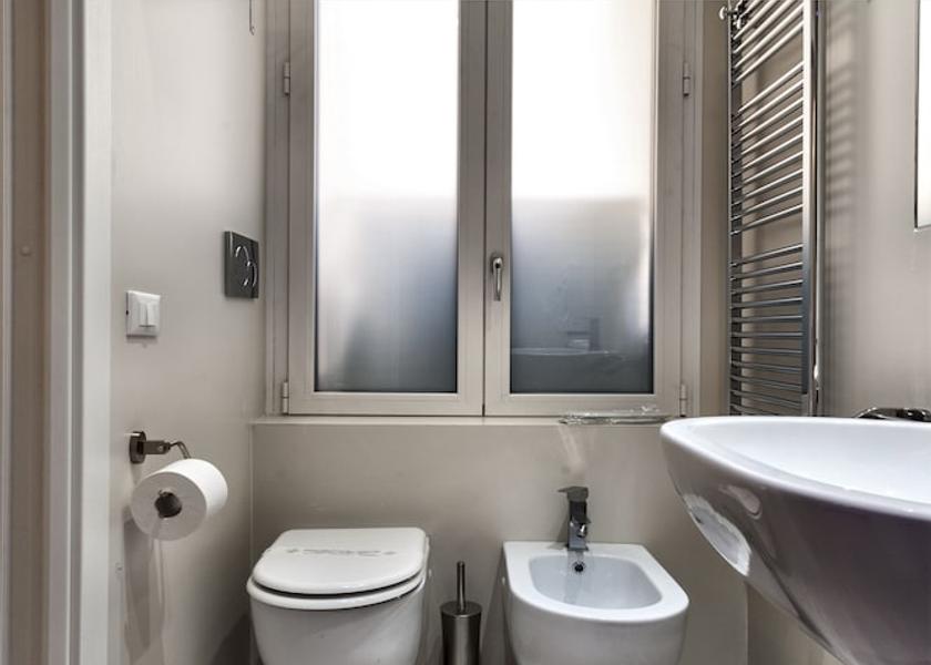 Lombardy Milan Bathroom