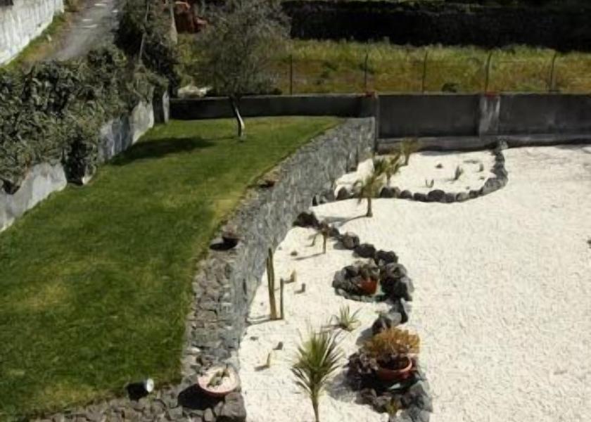 Sicily Nicolosi Property Grounds
