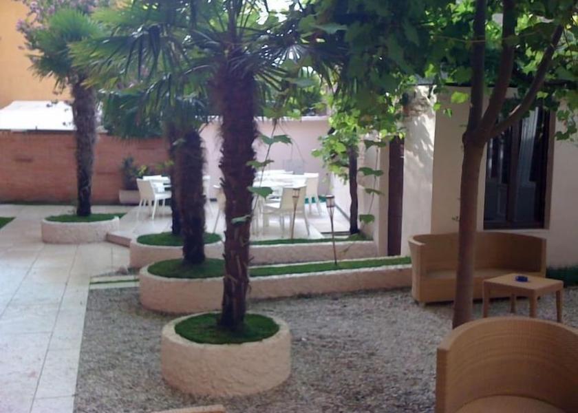 Veneto Venice Property Grounds