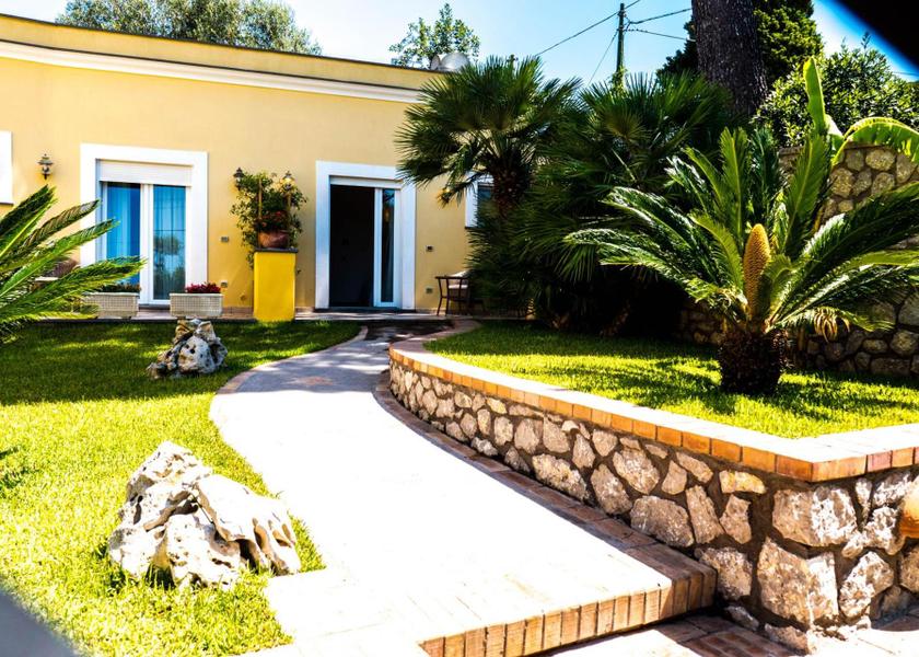 Campania Anacapri Hotel Exterior