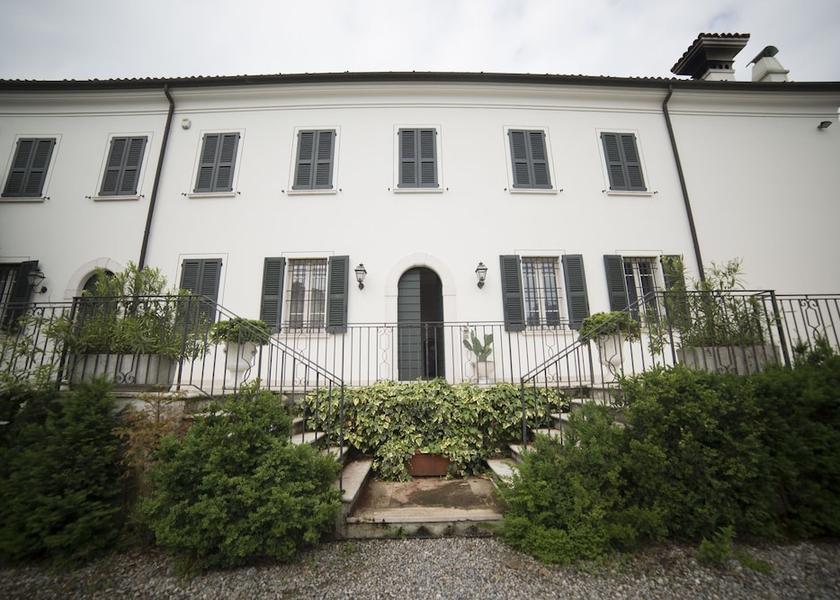 Lombardy Passirano Facade